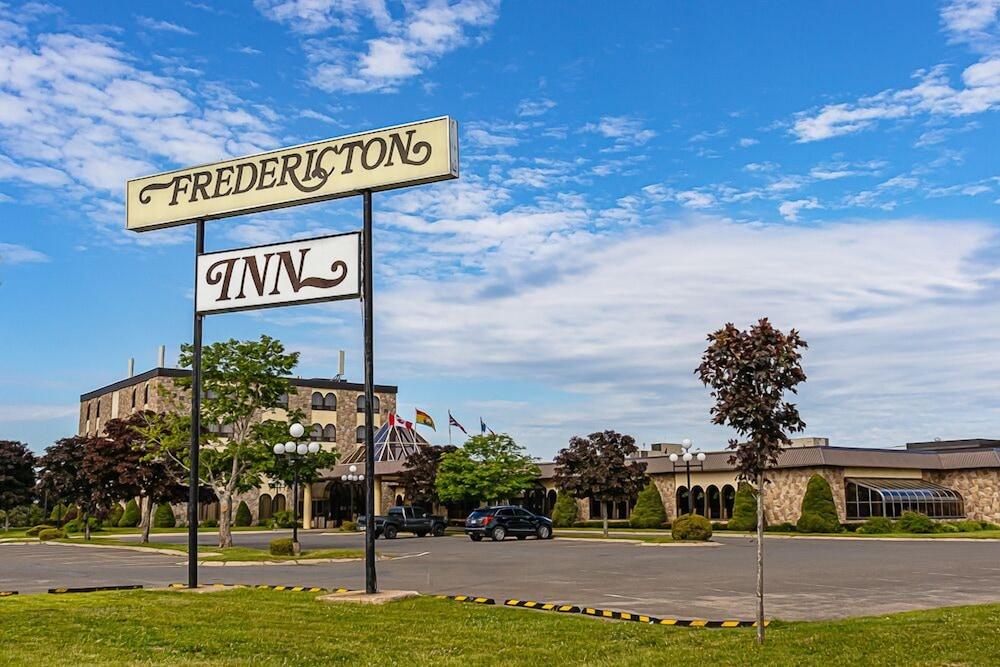 The Fredericton Inn Exterior foto