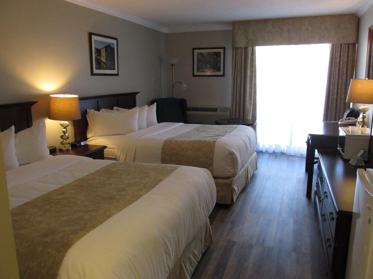 The Fredericton Inn Exterior foto