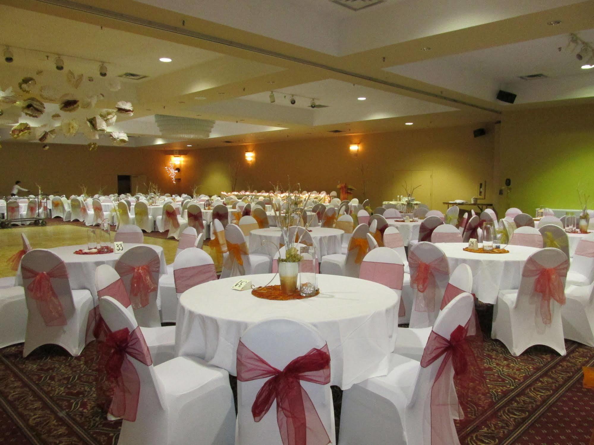 The Fredericton Inn Exterior foto
